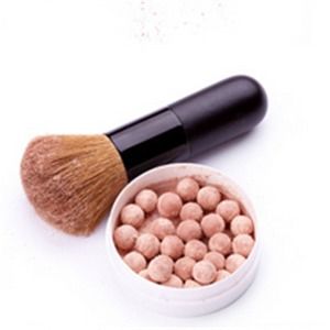 詩鈺化妝品與衛(wèi)生用品 產品展示與店鋪裝修的精妙融合
